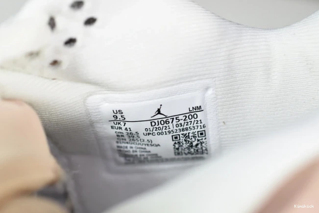 1698 UrbanStyle jordan air 4 dj0675- “shimmer” wmns 0521